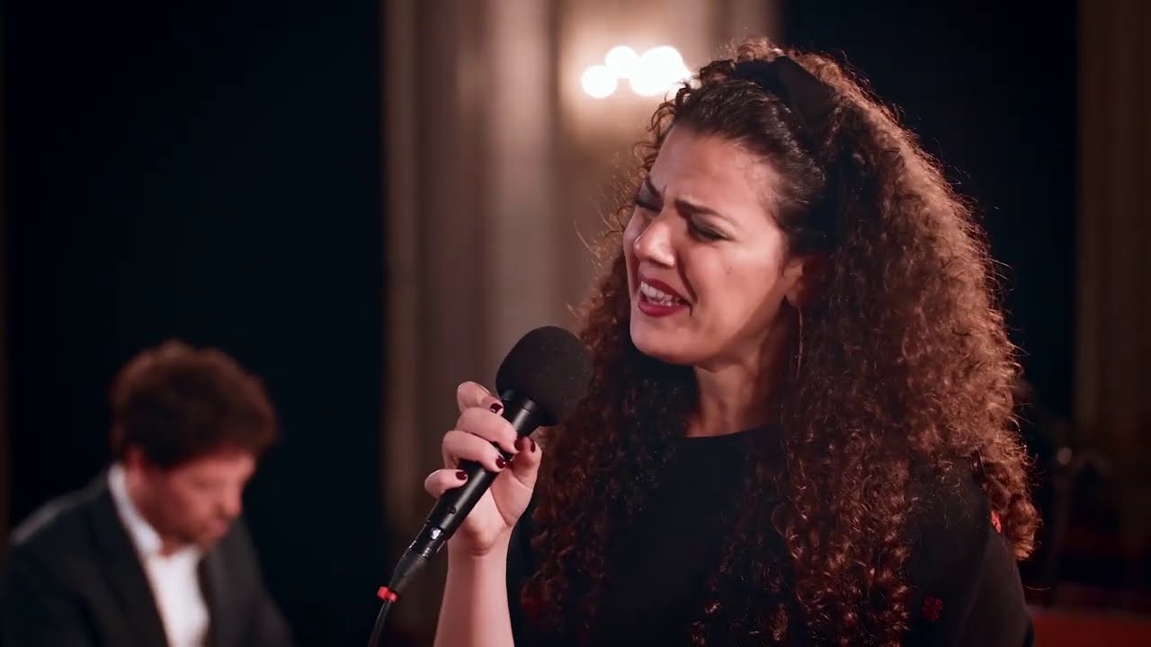 Autumn Leaves - Nai Barghouti & Tony Roe